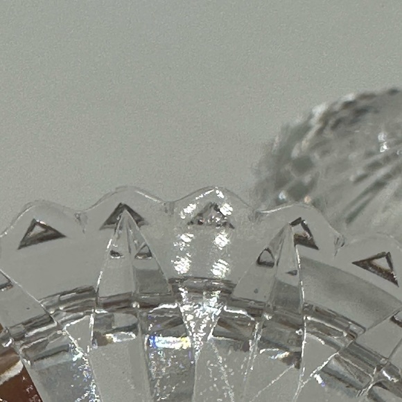 - Waterford Crystal Round Trinket Box and Lid - Picture 10 of 16